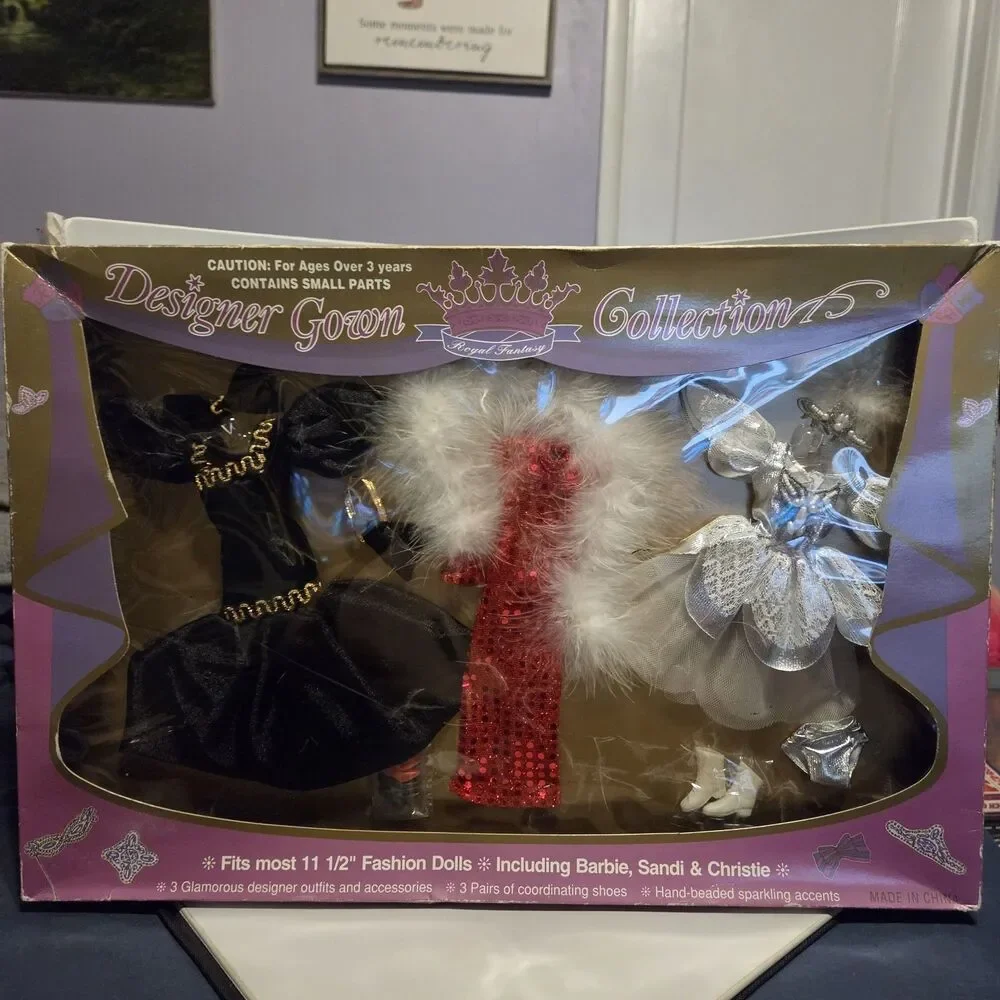 2 RARE VTG Royal Fantasy Designer Gown Collection 1994 NIB for Barbie & Dolls